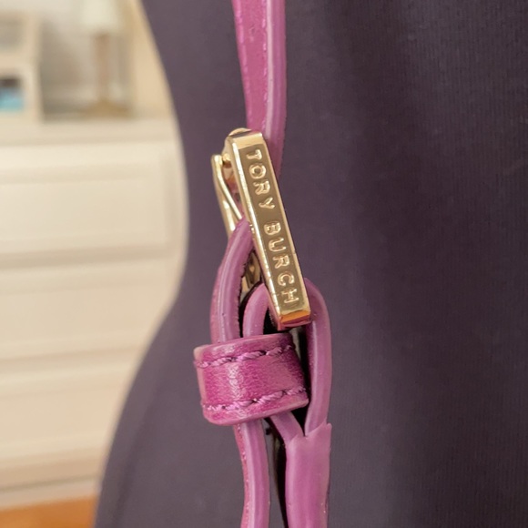 Tory Burch Crossbody Bag - Picture 3 of 10